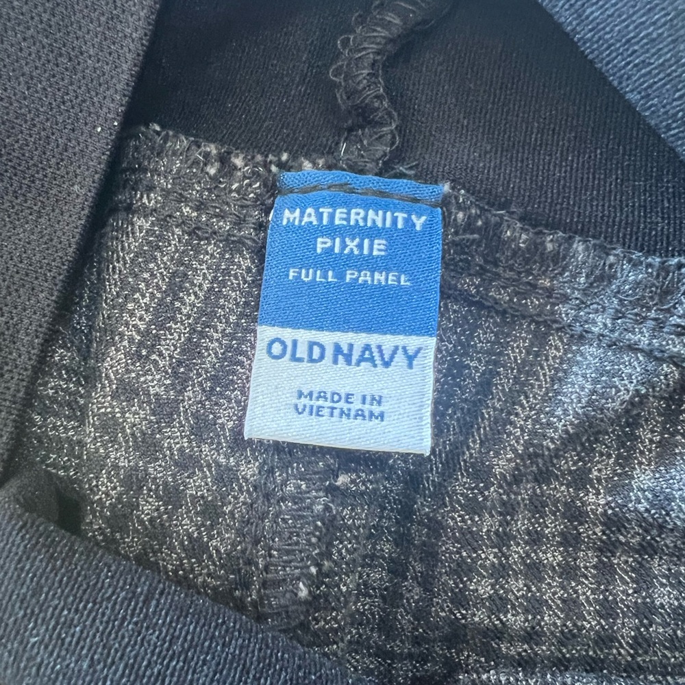 Old Navy maternity pixie full panel gray pants si… - image 5